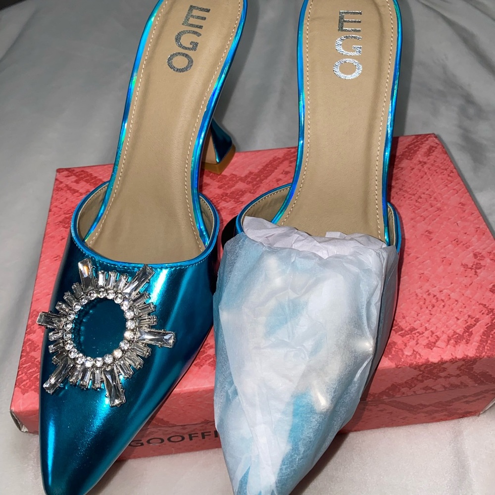 Blue Metallic Pointed-Toe Heels